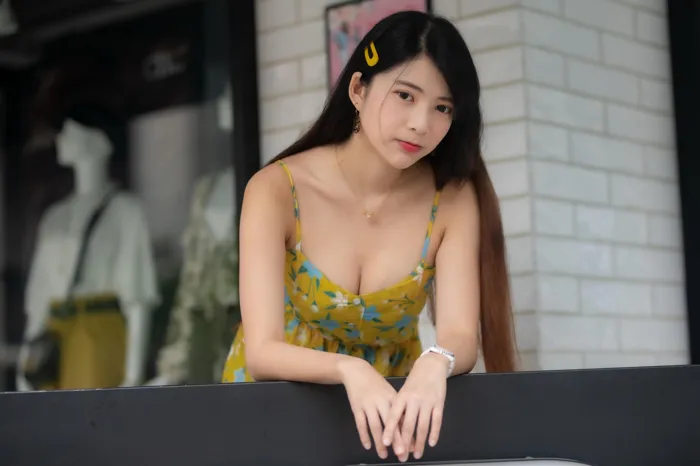 NO.090 湘芹 性感短裙 高跟美腿外拍 6