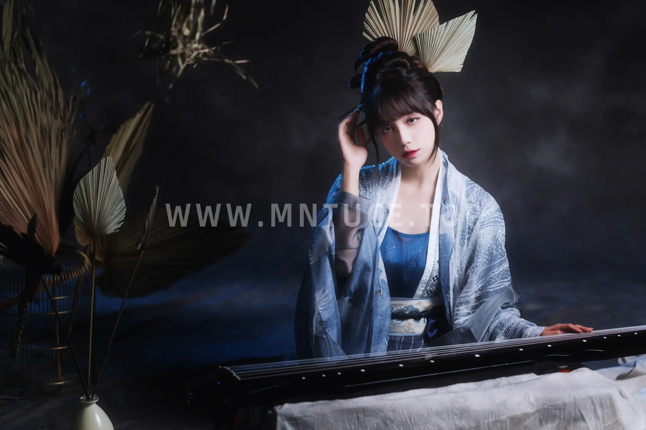 [艺图语] 2022.05.31 Vol.1041 – 枯 贰加六#[50P]-14