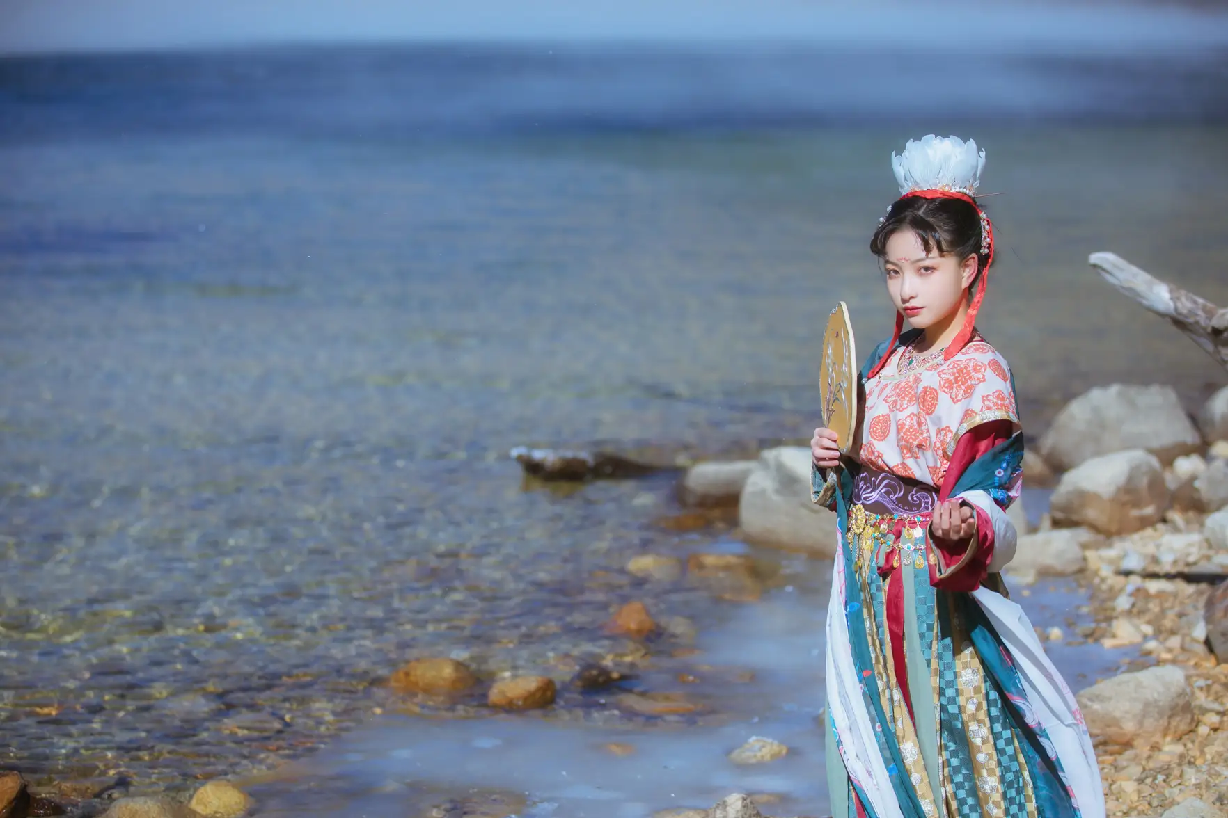 2022.01.15 Vol.658 – 神女 9