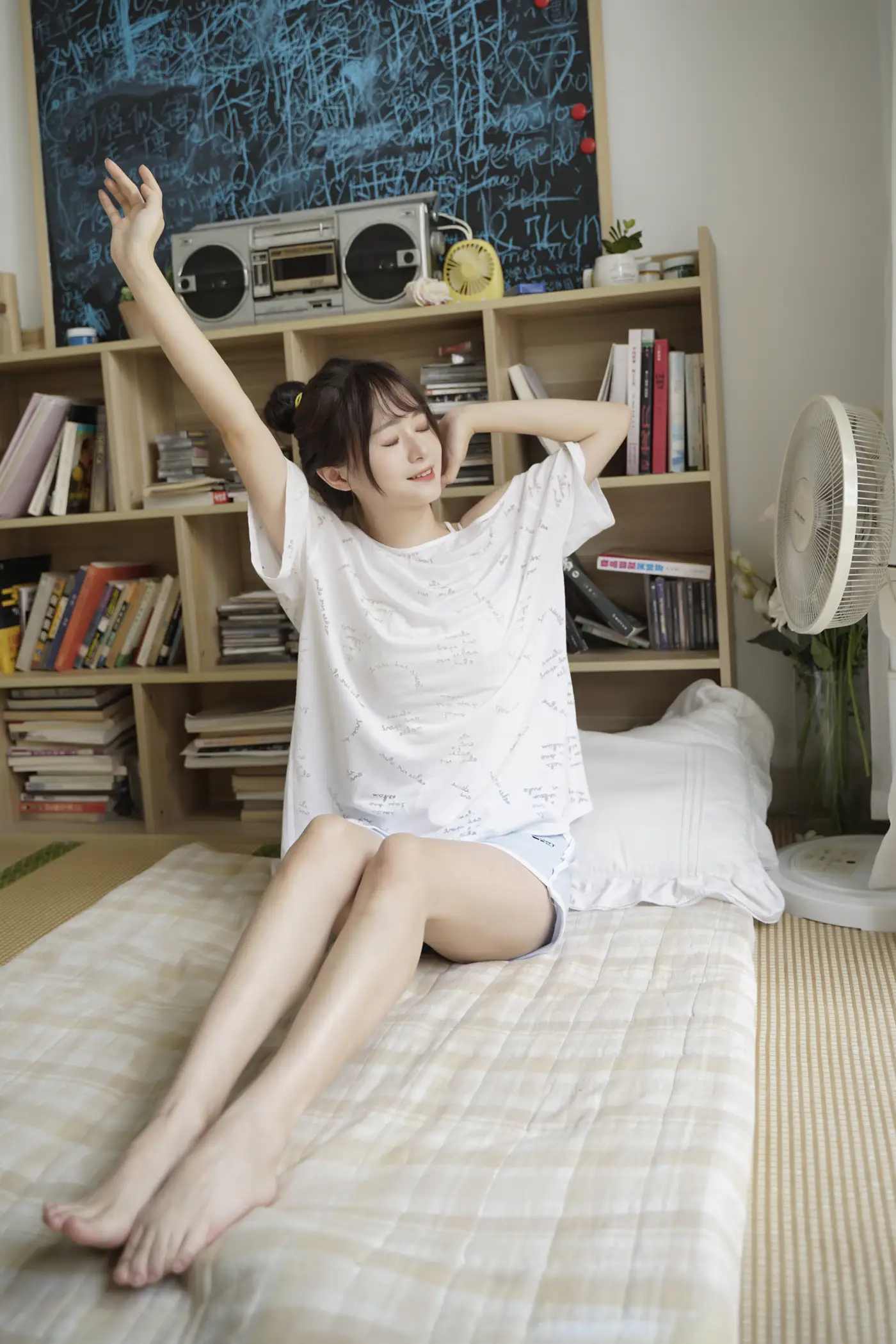 2021.12.22 Vol.519 – 元气少女 18