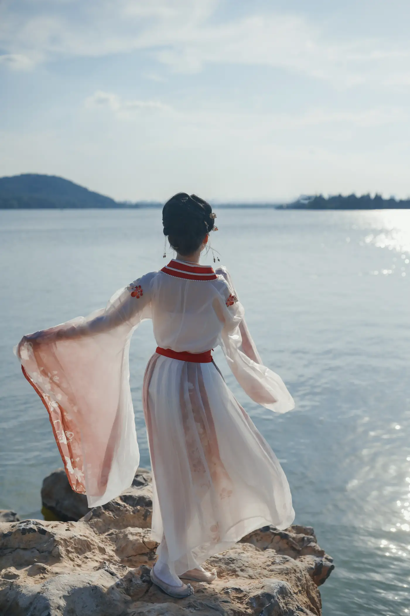 2022.08.14 Vol.1706 – 总有人间一两风 13