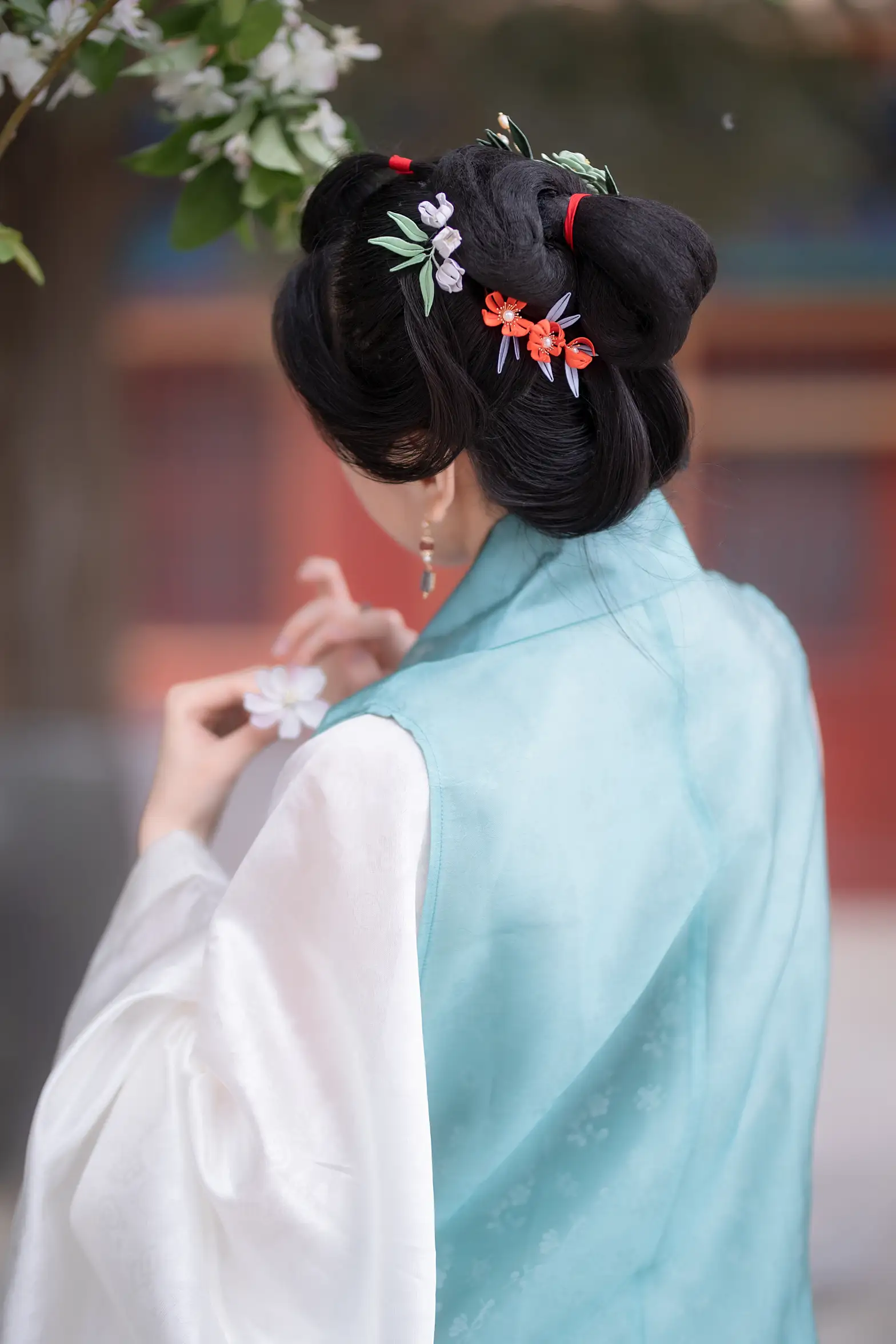 2021.08.30 Vol.194 – 花想容 12