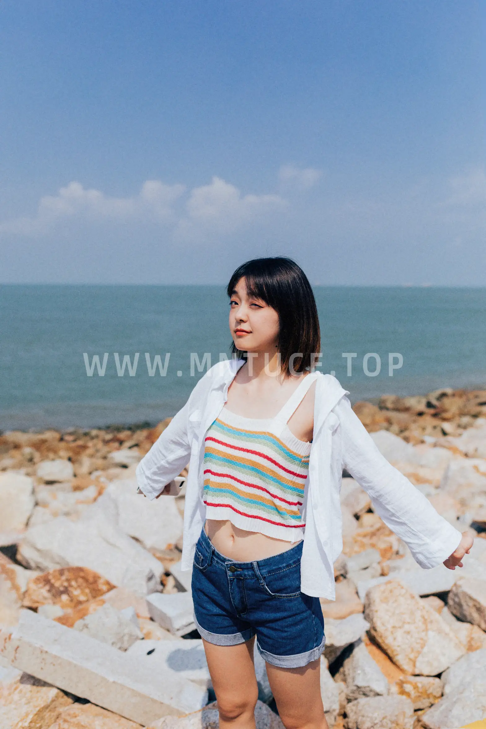 2020.12.01 Vol.004 – 和你的夏天 18