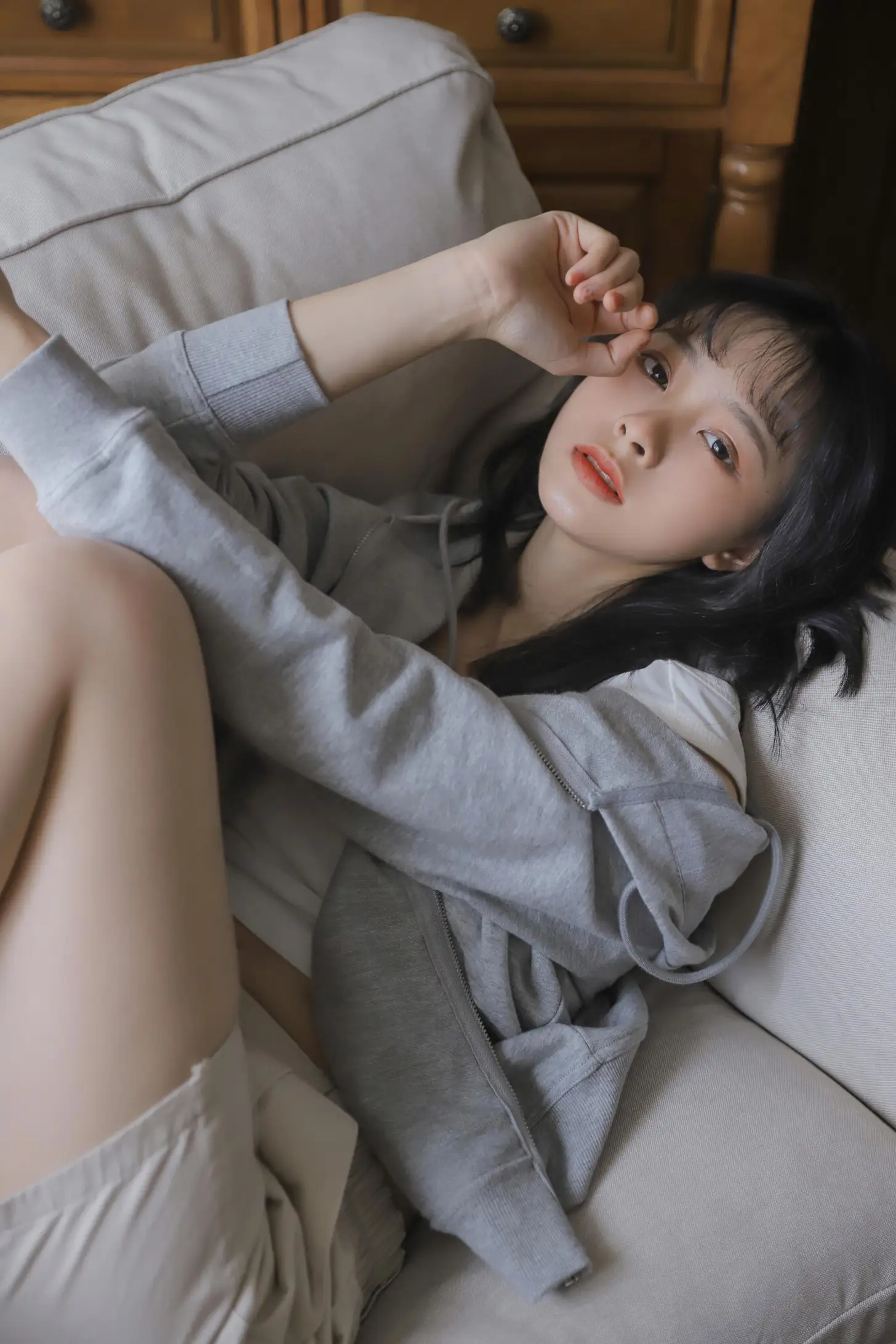 2022.08.01 Vol.1599 – 灰色轨迹 - 14
