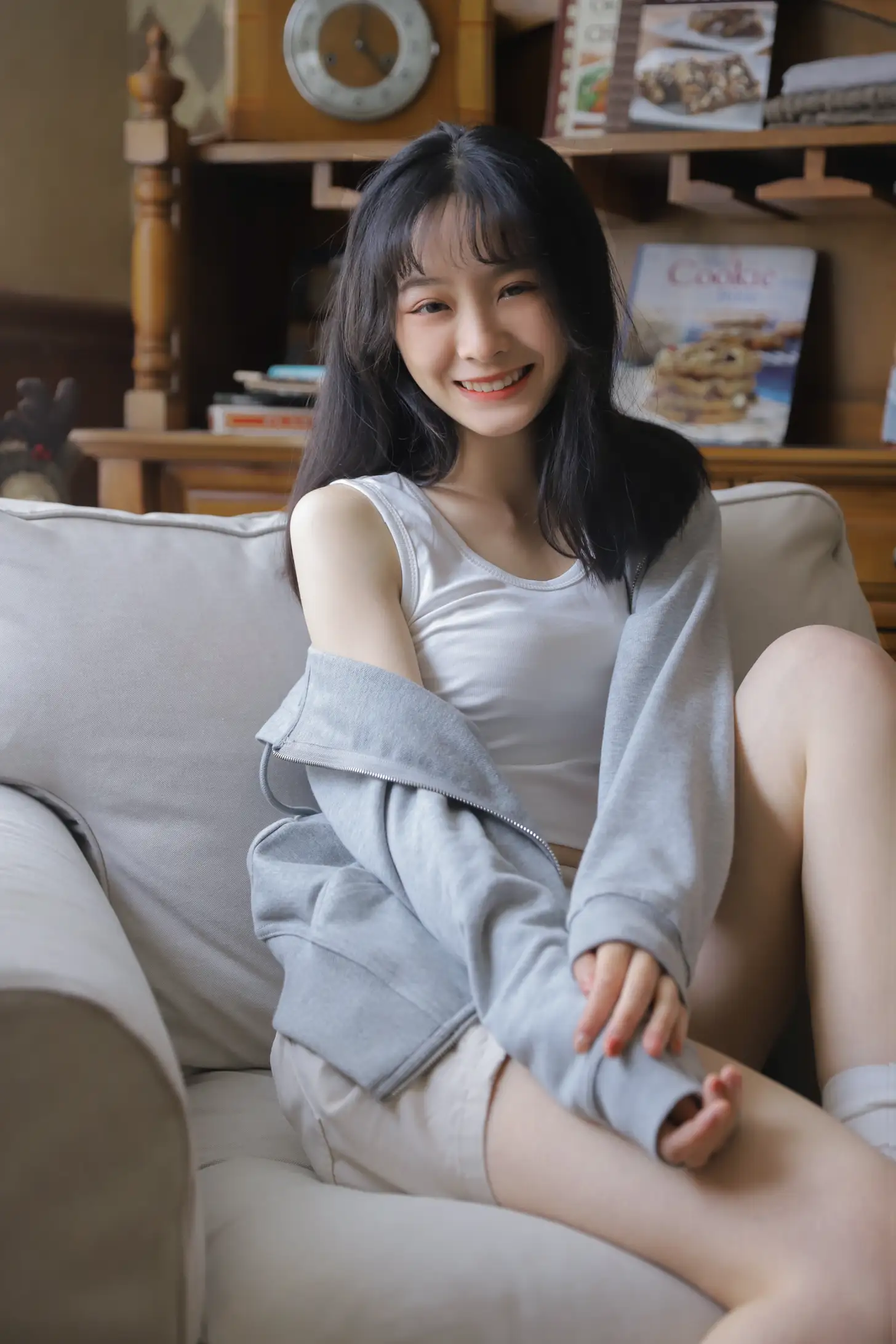 2022.08.01 Vol.1599 – 灰色轨迹 - 7