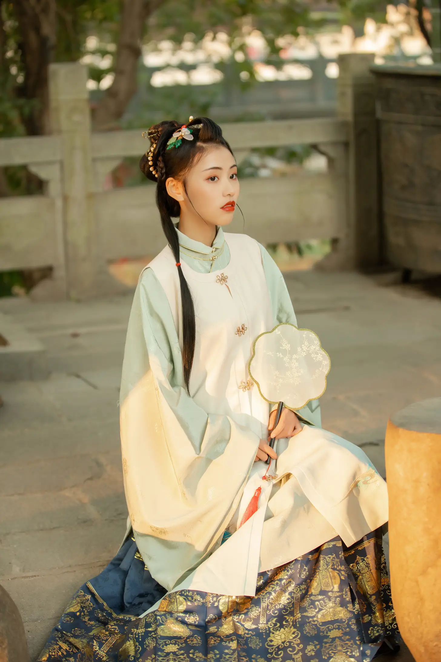 2022.08.28 Vol.1808 – 春雨杏花急急落 10