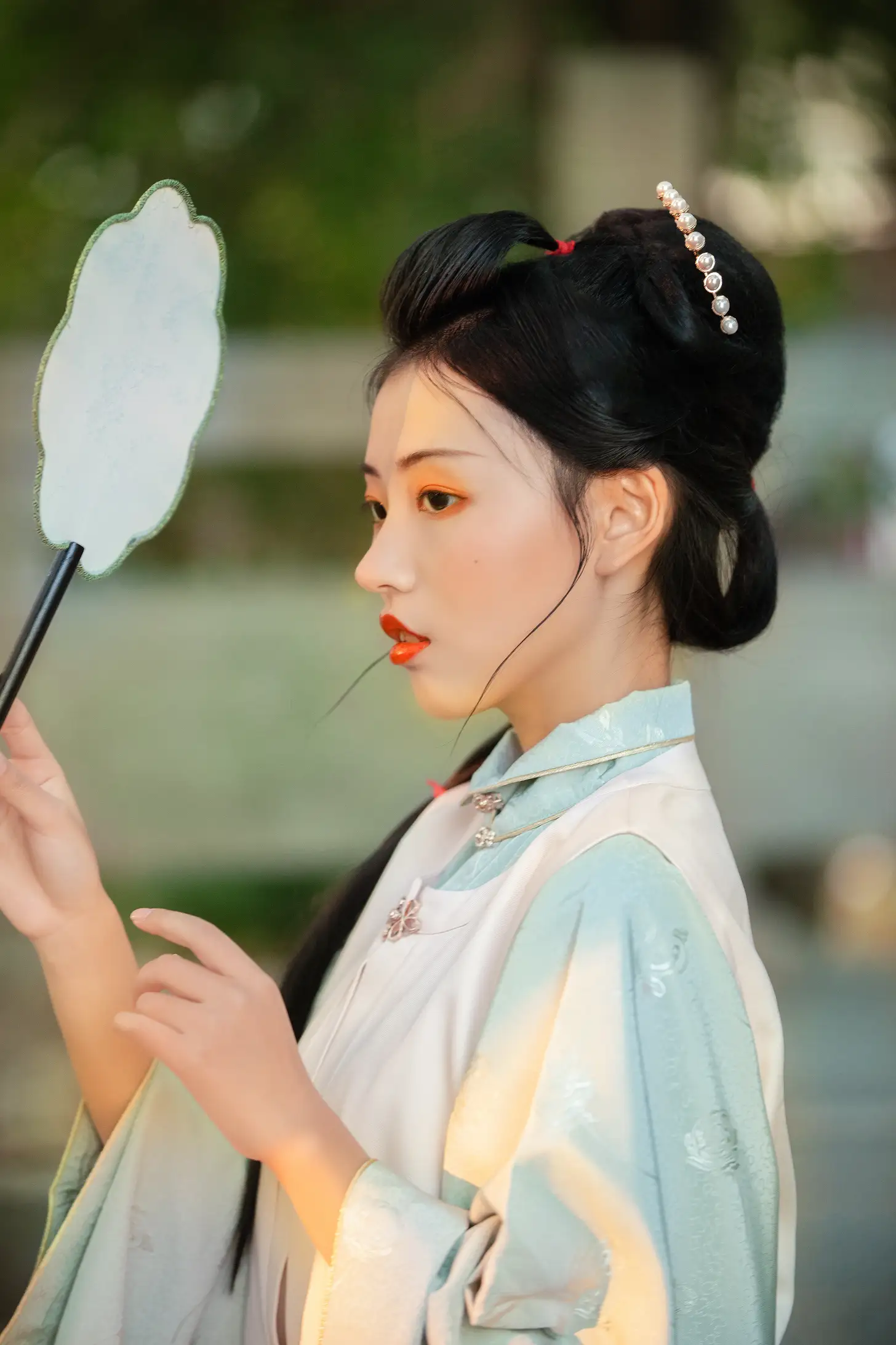 2022.08.28 Vol.1808 – 春雨杏花急急落 3