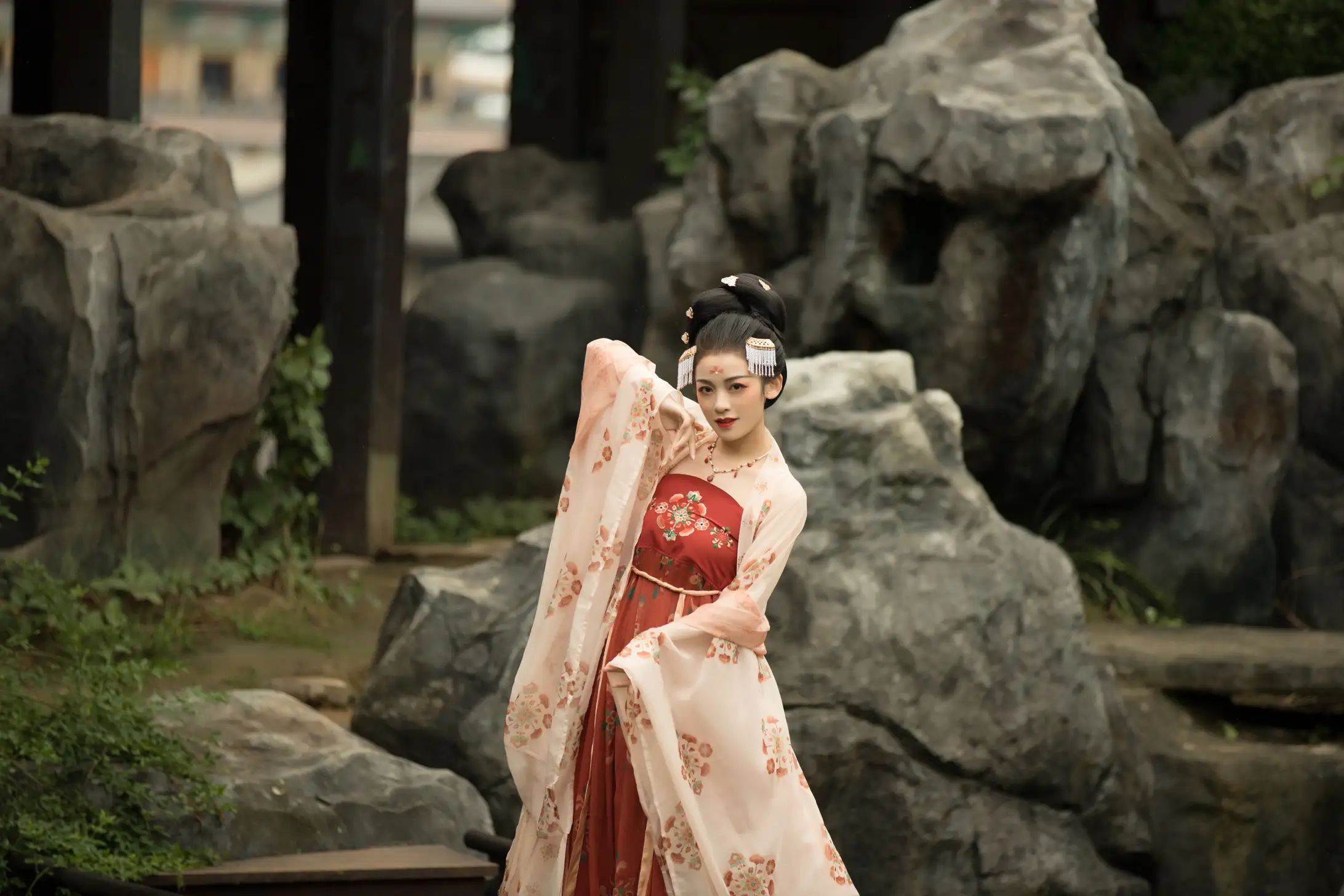 2022.07.06 Vol.1395 – 阙楼霓裳 21