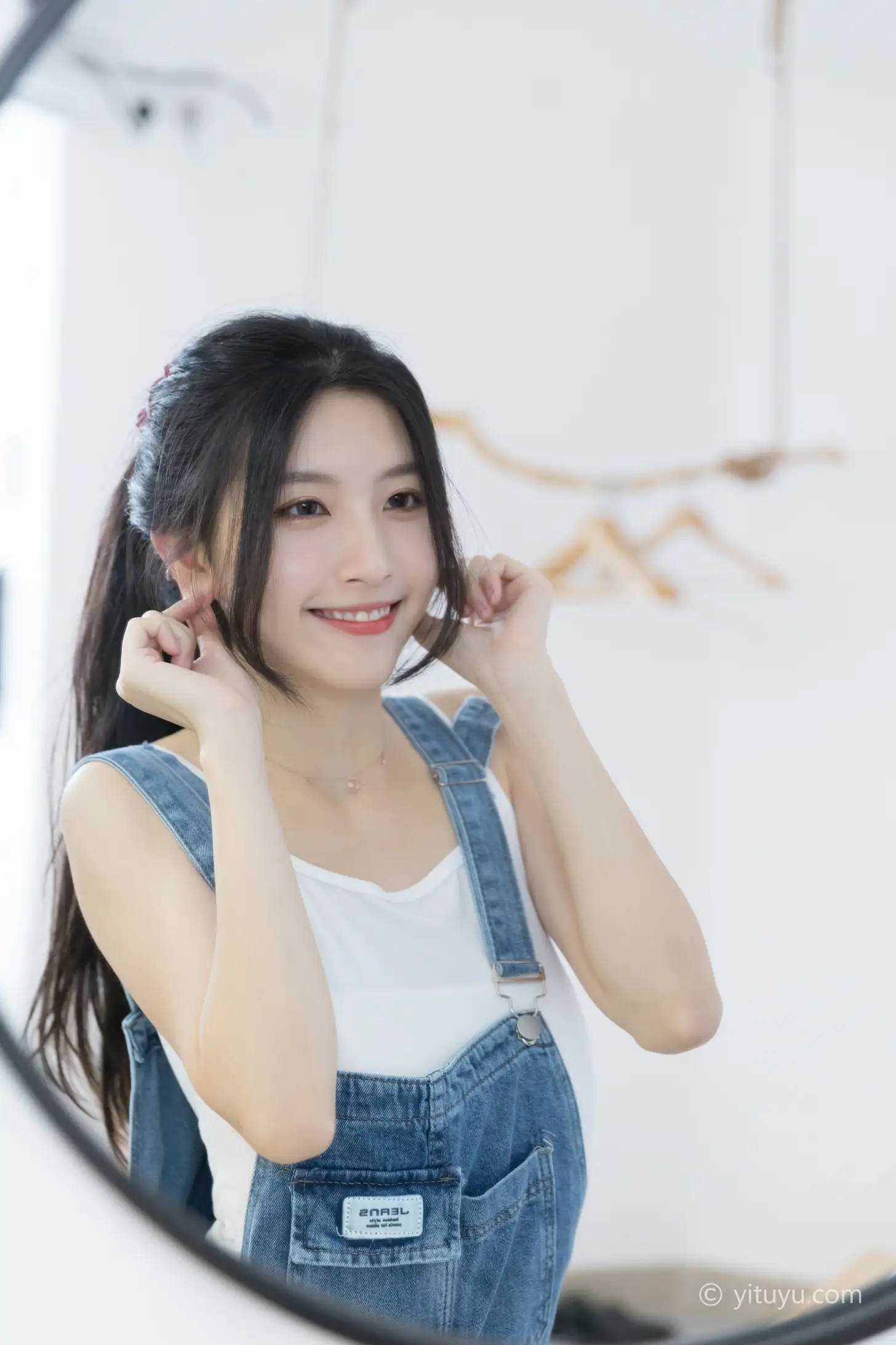 2021.04.21 Vol.043 – 蓝色牛仔裤 9