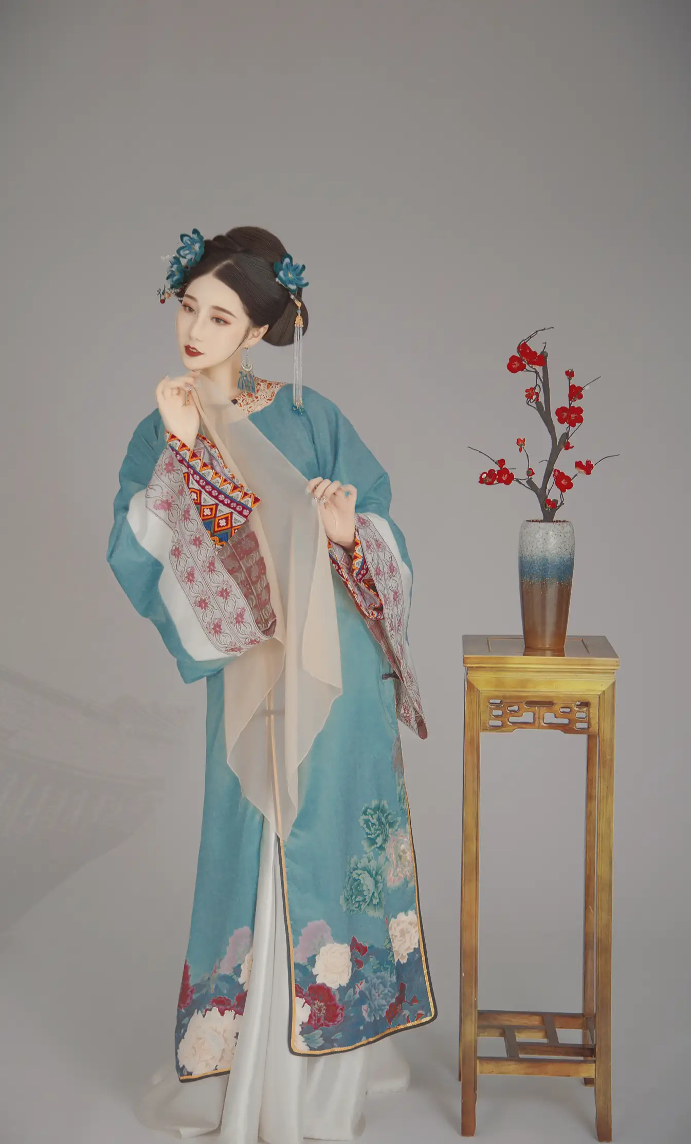 2022.01.21 Vol.691 – 云鬓翠 12