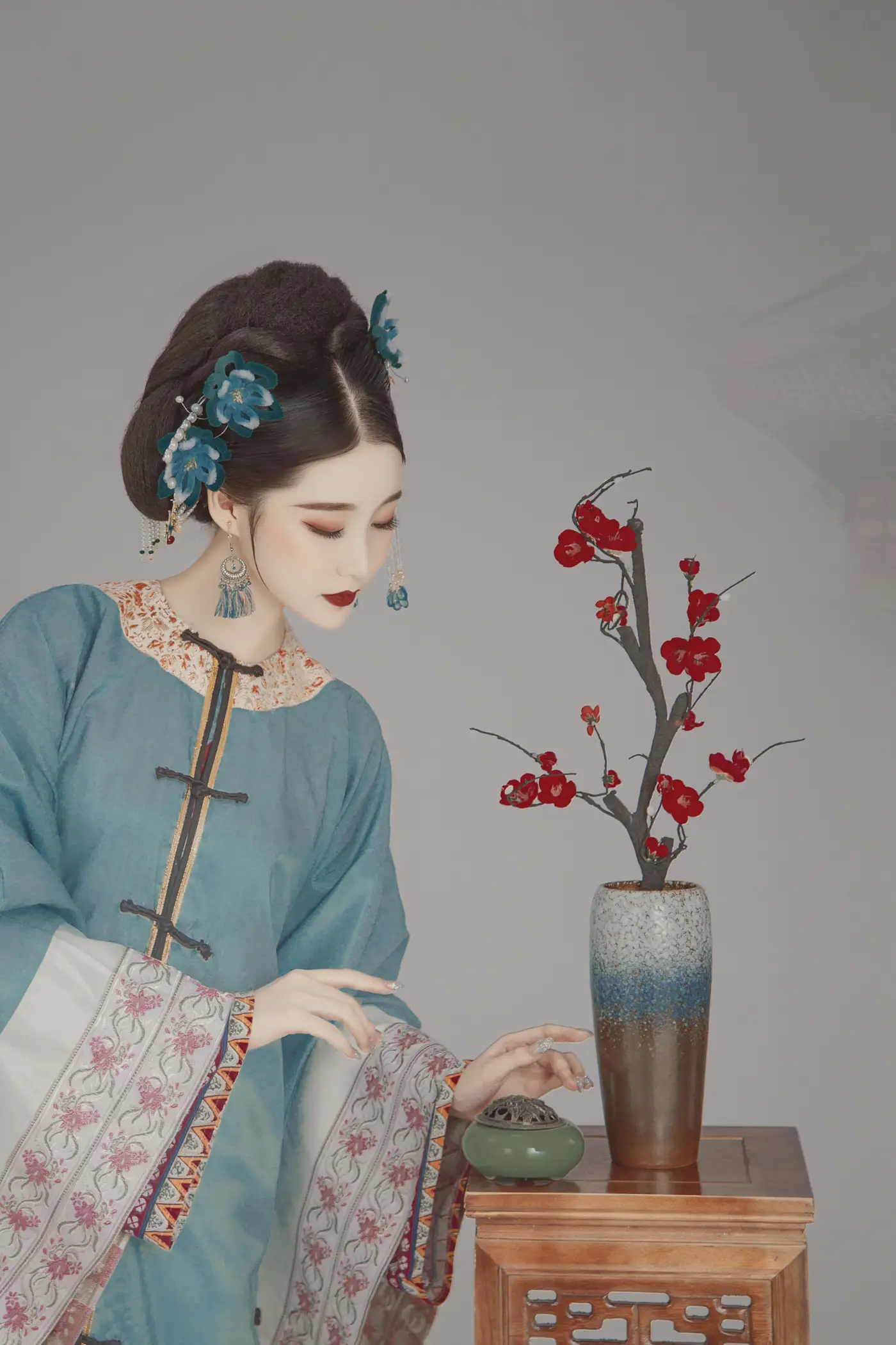 2022.01.21 Vol.691 – 云鬓翠 14