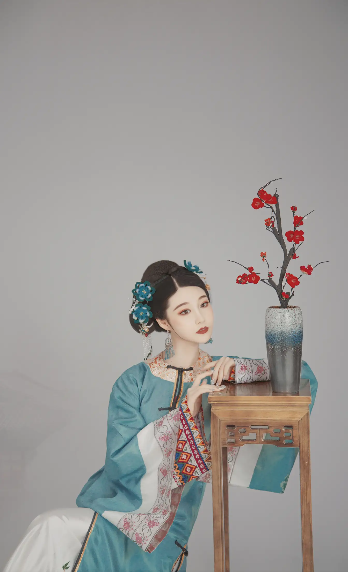 2022.01.21 Vol.691 – 云鬓翠 15