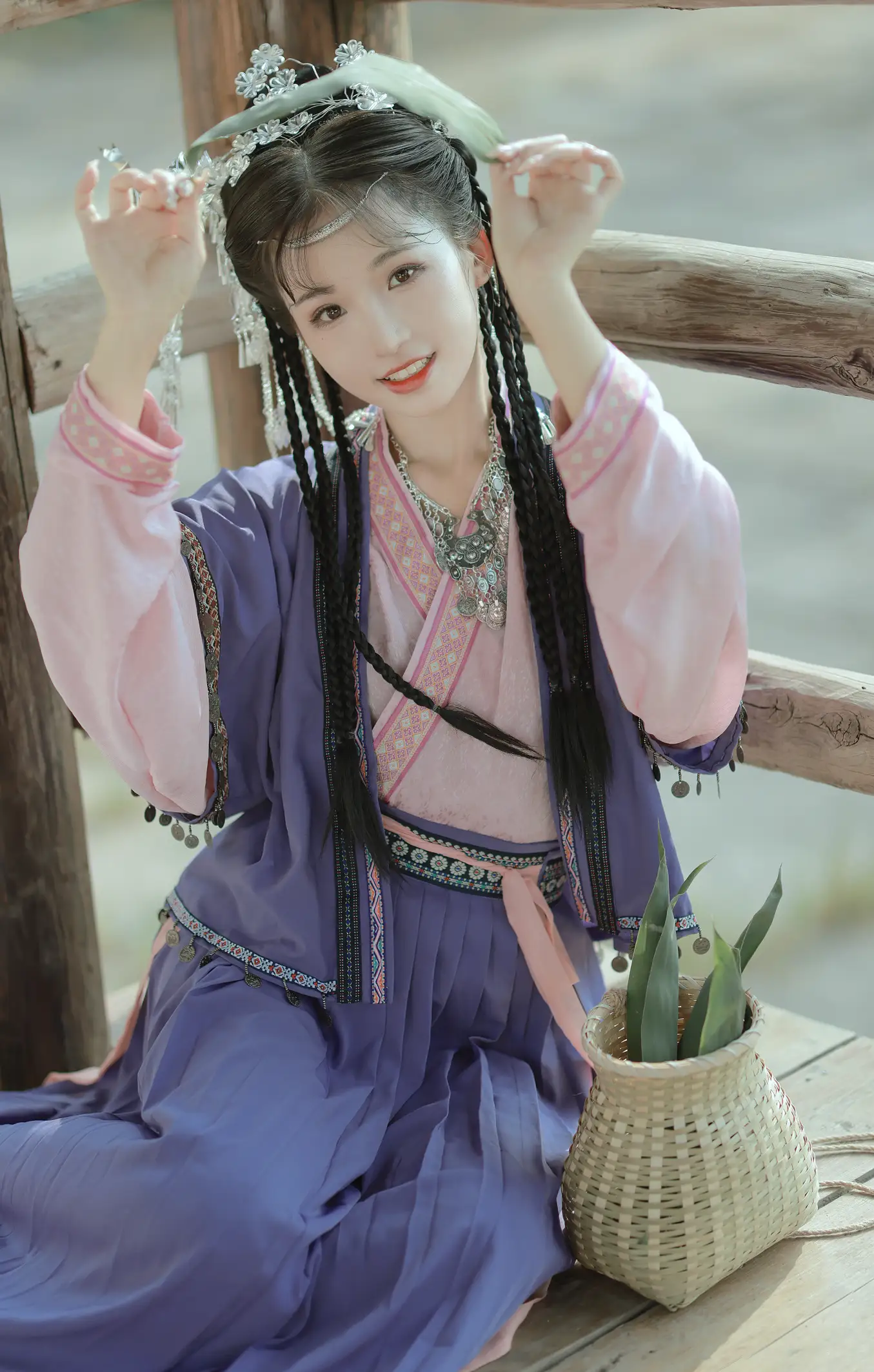 2022.09.14 Vol.1947 – 苗疆少女 21