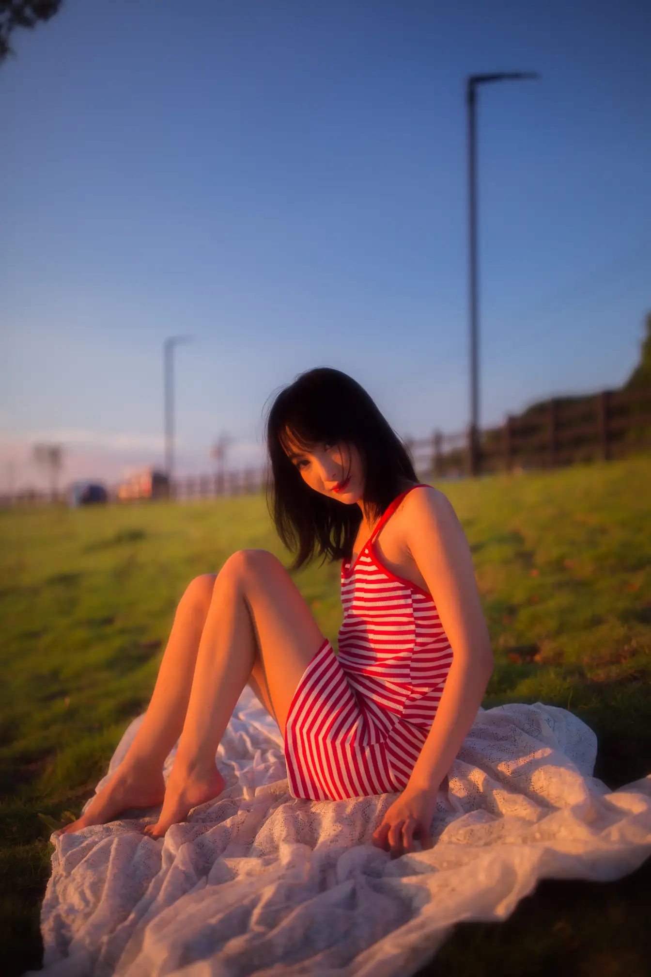 2022.02.03 Vol.743 – 黄昏午后 5