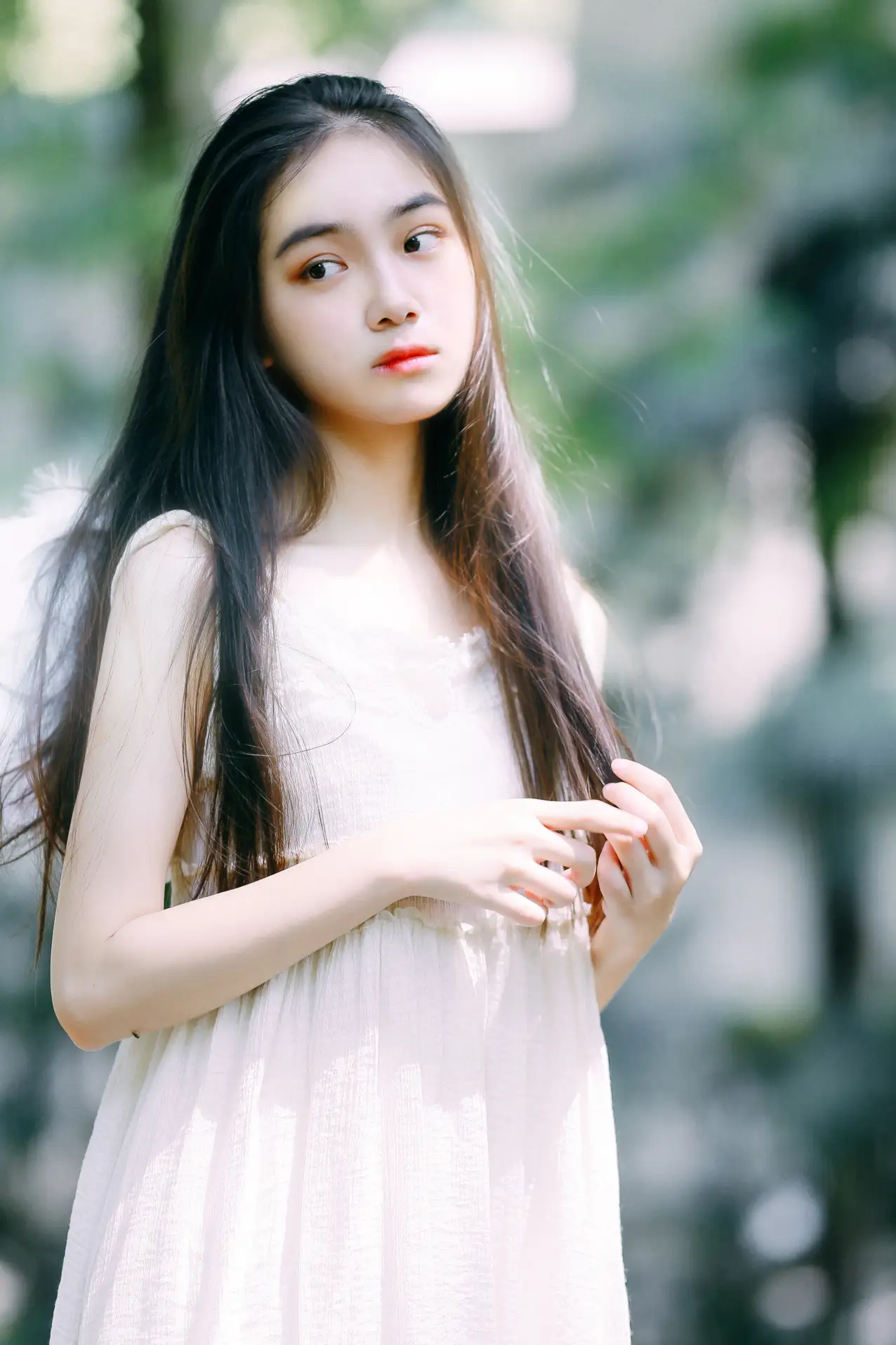 2022.01.08 Vol.609 – 挥着翅膀的女孩 19