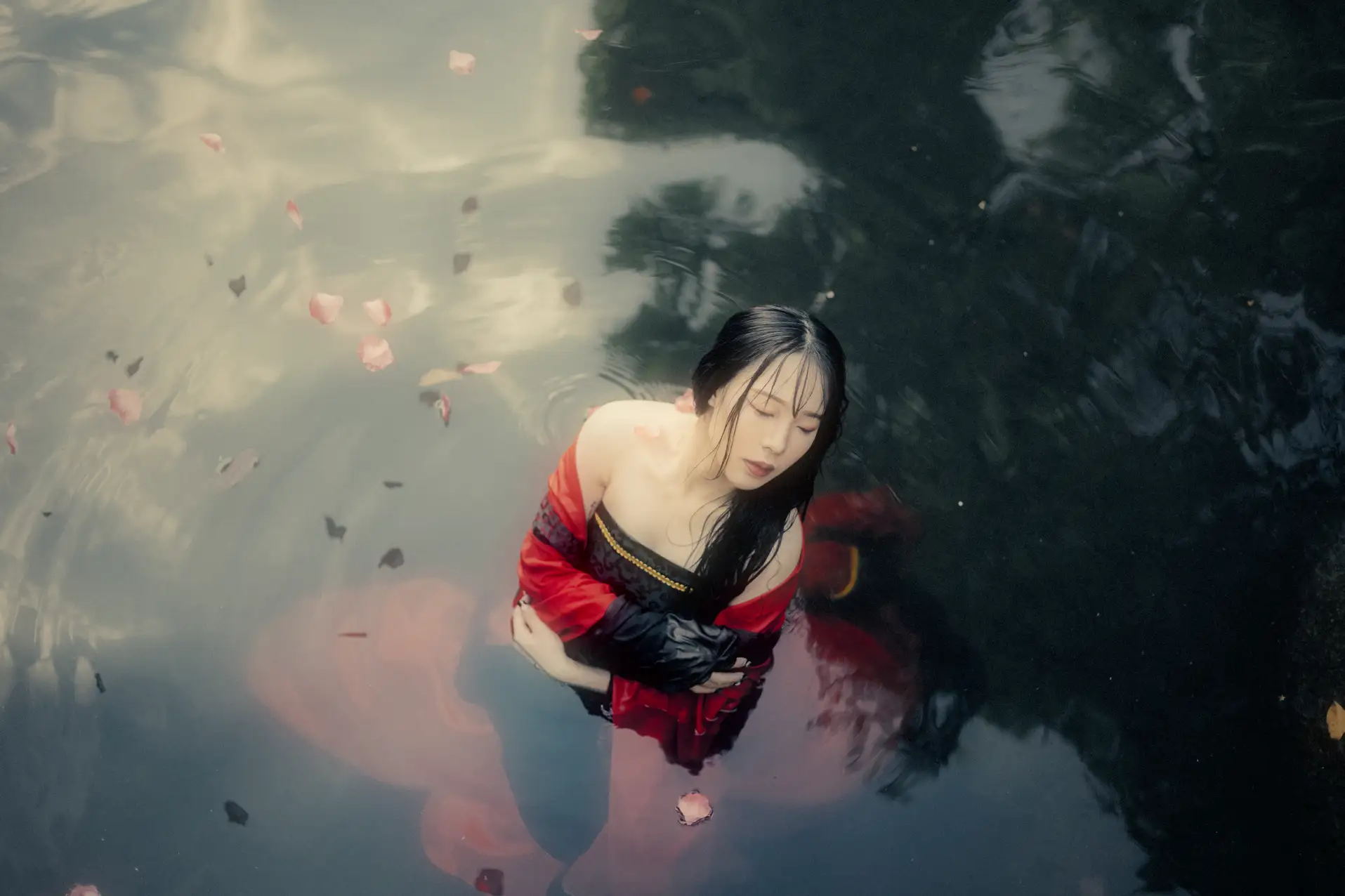 2021.12.31 Vol.555 – 白水素女 28