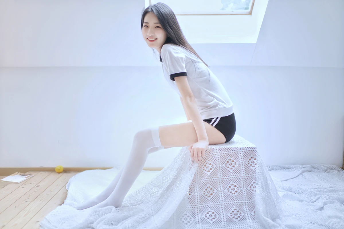 2022.12.29 Vol.2785 – 阁楼里的素白 16