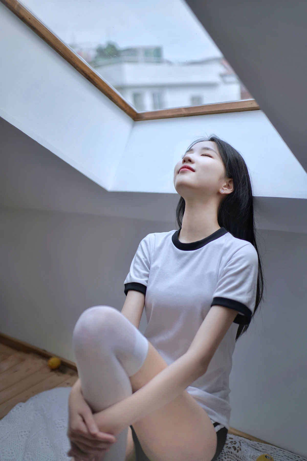 2022.12.29 Vol.2785 – 阁楼里的素白 21