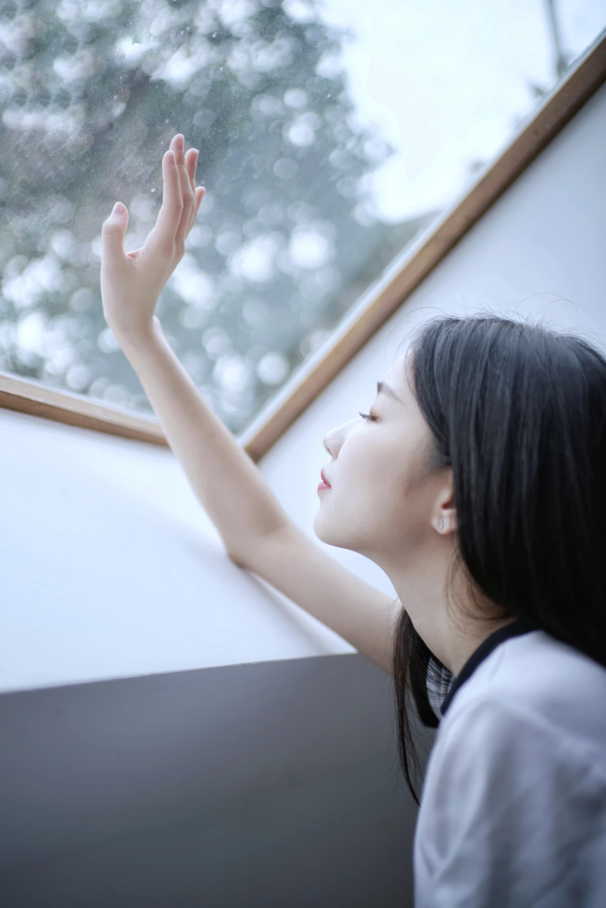 2022.12.29 Vol.2785 – 阁楼里的素白 22