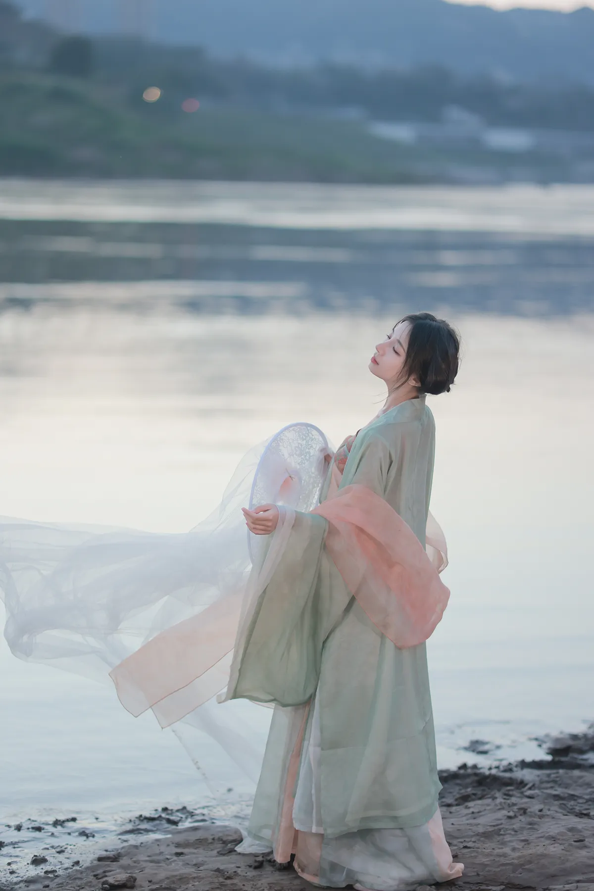 2022.12.15 Vol.2686 – 星河 5