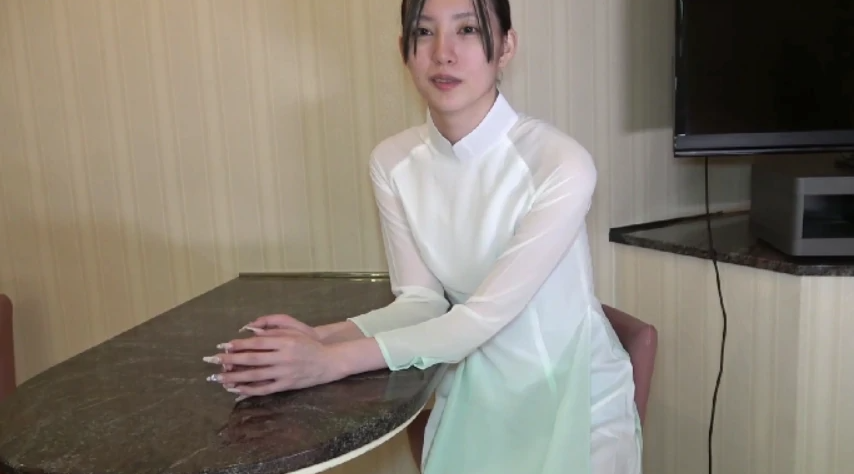 [无码流出] FC2 PPV 4721322【无码】最強ビジュアルのスレンダー美女！タイトなア〇ザイ着衣で美人度爆上げ⤴　ゴックン、大量顔射、中だしの計三発　※特典高画質 苗条,内射中出,口交,后入