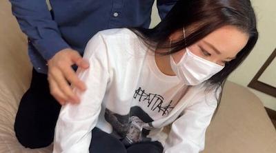 [国产片] FC2-PPV-4661601 【完全素人妻】体质极为敏感的小茂人妻。他让她一次又一次地达到高潮，然后毫无疑问地在她体内射精。剧烈的推挤让她不停地抽搐。 苗条,美脚,美臀,美乳,美腿,口交,内射中出,口爆,后入